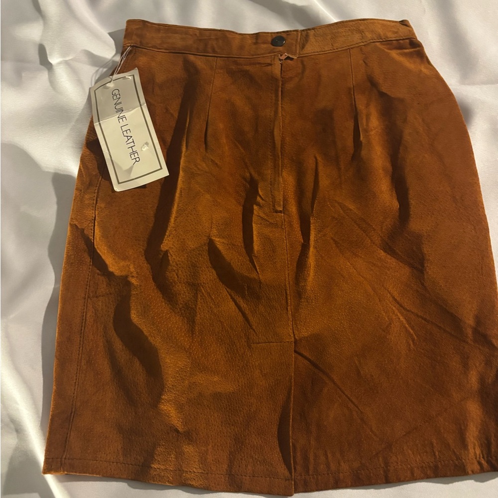 Elegant Tan Leather Pencil Skirt